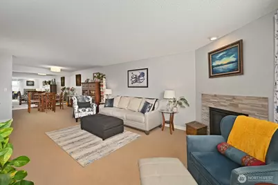 9416 1st Avenue NE #419, Seattle, WA 98115 - Photo 9