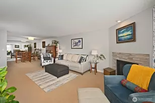 9416 1st Ave NE, Seattle, WA 98115 - Photo 9