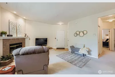 13000 Admiralty Way #A205, Everett, WA 98204 - Photo 7