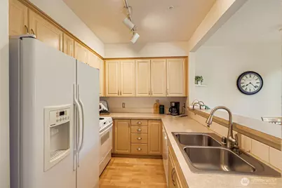 13000 Admiralty Way #A205, Everett, WA 98204 - Photo 15