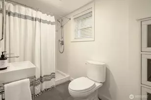 1522 34th Ave, Seattle, WA 98122 - Photo 31