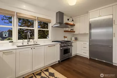 1522 34th Avenue, Seattle, WA 98122 - Photo 11