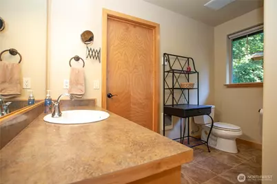 7073 Rainier Way, Glacier, WA 98244 - Photo 19