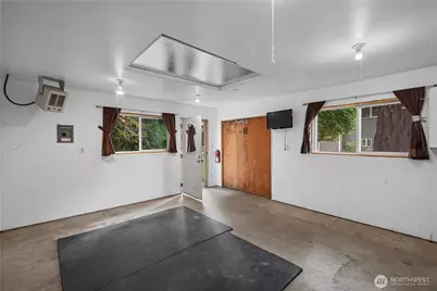 7421 181st Place SW, Edmonds, WA 98026 - Photo 35