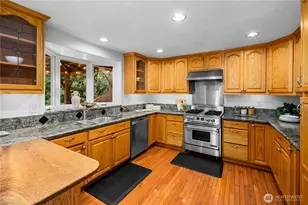 7421 181st Pl SW, Edmonds, WA 98026 - Photo 11