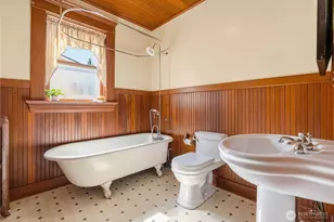 427 N Garden, Bellingham, WA 98225 - Photo 33