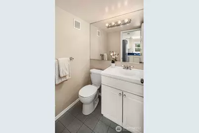 3216 14th Avenue W #202, Seattle, WA 98119 - Photo 13