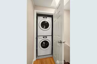 3216 14th Avenue W #202, Seattle, WA 98119 - Photo 19
