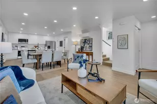 4250 S Juneau St, Seattle, WA 98118 - Photo 3