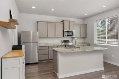 8722 13th Avenue Ct E, Tacoma, WA 98445 - Photo 9