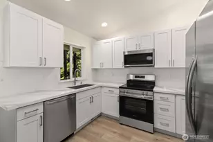 7508 Tyee Rd, Everett, WA 98203 - Photo 11