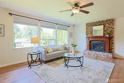 543 NE Conifer Drive, Bremerton, WA 98311 - Photo 9