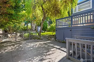 2568 28th Ave W, Seattle, WA 98199 - Photo 37