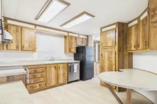 11436 SE 208th St, Kent, WA 98031 - Photo 9