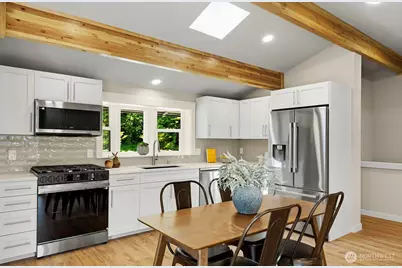 22738 SE 22nd Place, Sammamish, WA 98075 - Photo 3