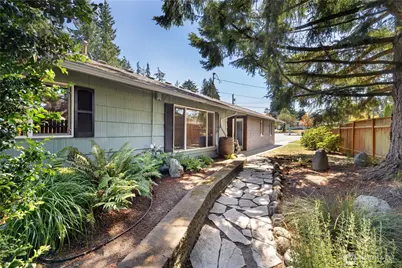 21903 42nd Place W, Mountlake Terrace, WA 98043 - Photo 1