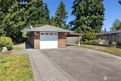 21903 42nd Place W, Mountlake Terrace, WA 98043 - Photo 3