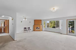 8809 Earl Ave NW, Seattle, WA 98117 - Photo 5
