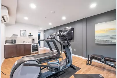 750 11th Avenue E #103, Seattle, WA 98102 - Photo 17