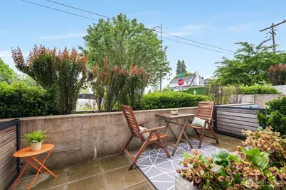 750 11th Avenue E #103, Seattle, WA 98102 - Photo 9