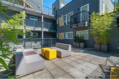 750 11th Avenue E #103, Seattle, WA 98102 - Photo 23