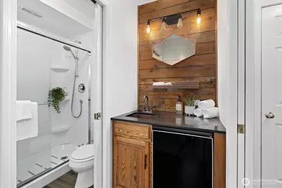 3802 25th Avenue W #4G, Seattle, WA 98199 - Photo 21