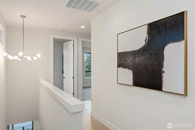 8229 NE 128th Street, Kirkland, WA 98033 - Photo 13
