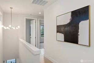 8229 NE 128th St, Kirkland, WA 98033 - Photo 13