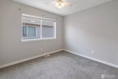 13910 174th Street Ct E, Puyallup, WA 98374 - Photo 25