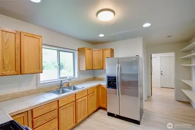 12677 Sr9, Mount Vernon, WA 98235 - Photo 11