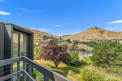 916 Skyline Place, Wenatchee, WA 98801 - Photo 37
