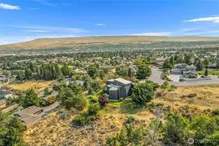 916 Skyline Pl, Wenatchee, WA 98801 - Photo 7
