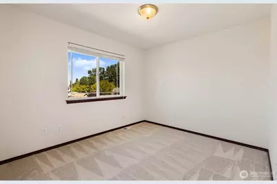 5728 9th Dr W, Everett, WA 98203 - Photo 13