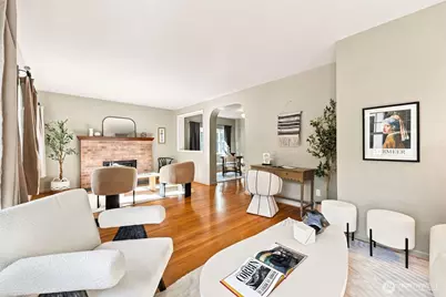 6745 1st Avenue NW, Seattle, WA 98117 - Photo 7