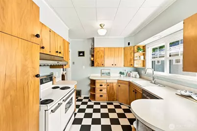 6745 1st Avenue NW, Seattle, WA 98117 - Photo 11