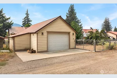 403 E 3rd Street, Cle Elum, WA 98922 - Photo 29
