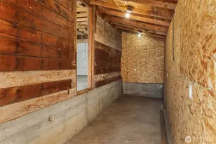 403 E 3rd St, Cle Elum, WA 98922 - Photo 31
