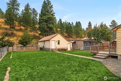 403 E 3rd Street, Cle Elum, WA 98922 - Photo 7