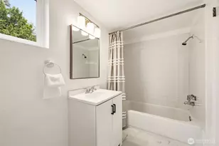 10713 15th Ave NE, Seattle, WA 98125 - Photo 27