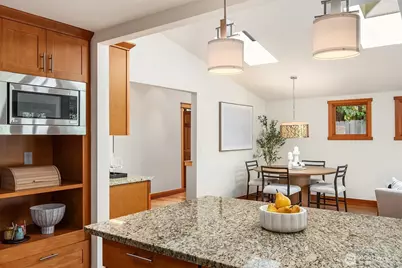 13330 NE 80th Street, Redmond, WA 98052 - Photo 33