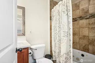4915 NE 5th St, Renton, WA 98059 - Photo 27