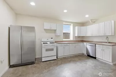 308 NE 50th Street, Seattle, WA 98105 - Photo 17