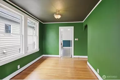 308 NE 50th Street, Seattle, WA 98105 - Photo 5