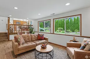 23900 SE 42nd Pl, Sammamish, WA 98029 - Photo 15