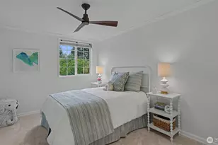 23900 SE 42nd Pl, Sammamish, WA 98029 - Photo 17