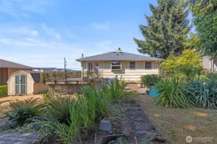 1013 N 33rd Pl, Renton, WA 98056 - Photo 25