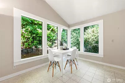 1731 Lake Washington Boulevard S, Seattle, WA 98144 - Photo 17