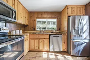 13013 224th St E, Graham, WA 98338 - Photo 17