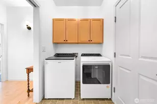 909 Nevada St, Bellingham, WA 98229 - Photo 29