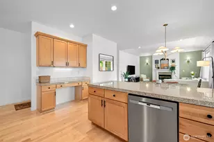 909 Nevada St, Bellingham, WA 98229 - Photo 9